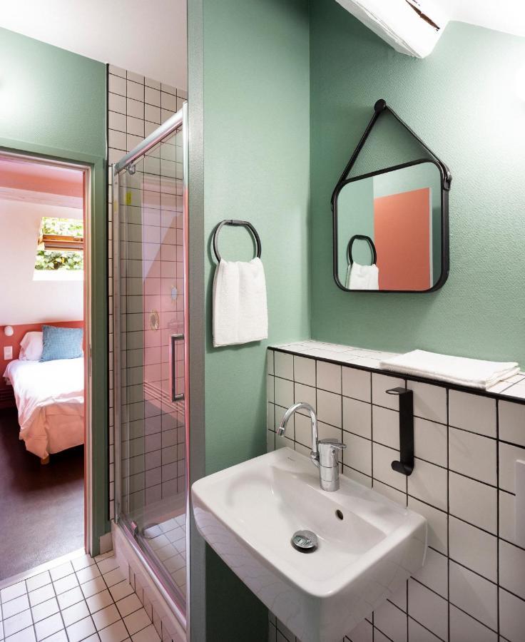 Auberge La Maison Montreau มงเทรย ภายนอก รูปภาพ