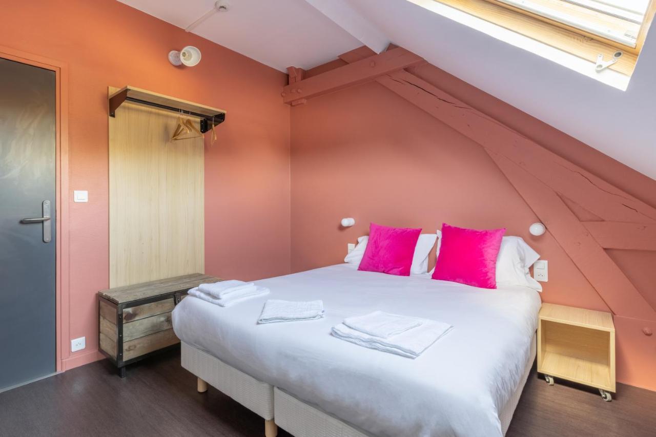 Auberge La Maison Montreau มงเทรย ภายนอก รูปภาพ